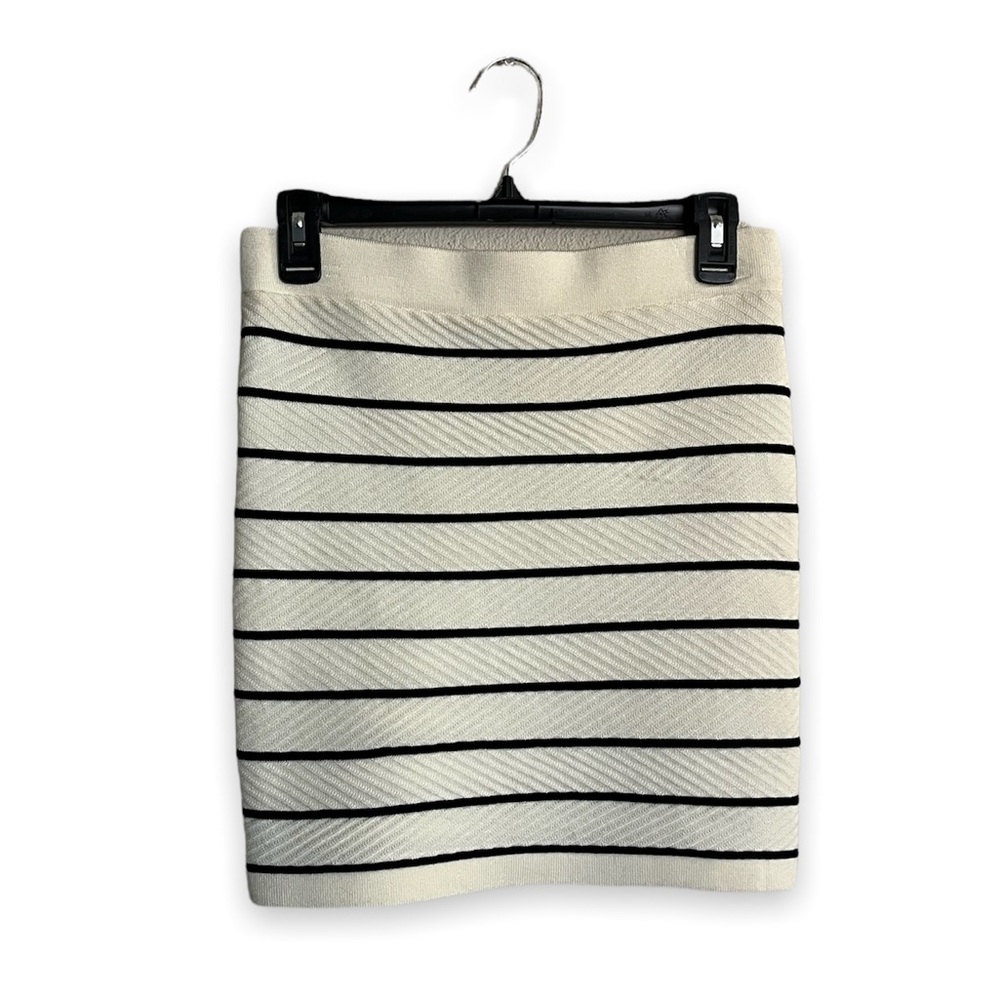 Forever 21 Stretch Fit Knit Mini Skirt